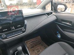 تۆیۆتا کۆرۆلا